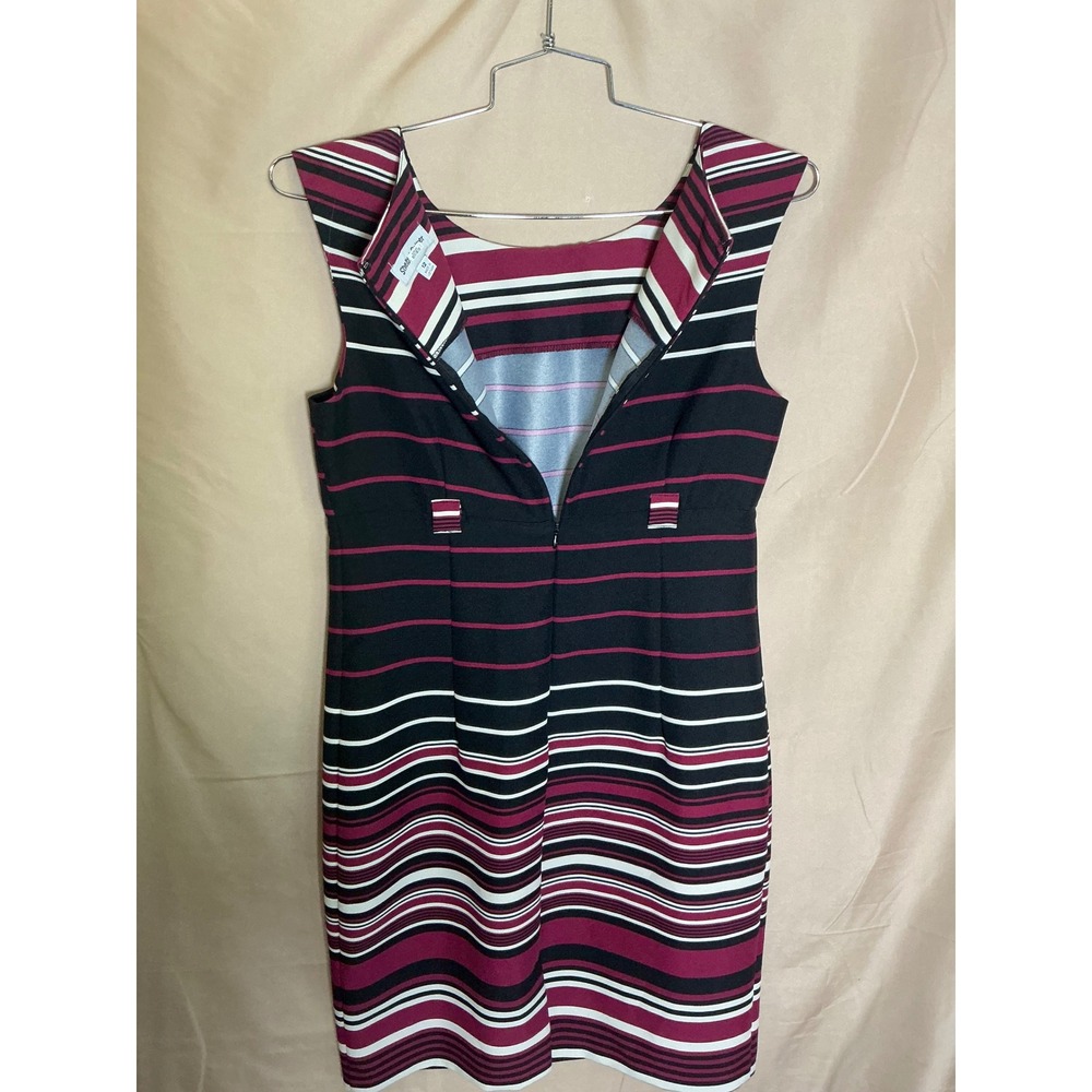 Shelby Palmer Sheath Dress Womens 12 Black Burgundy Striped Sleeveless Excellent - Picture 10 of 15